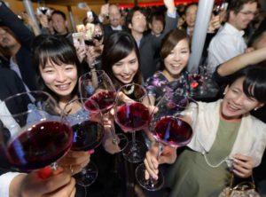 Donne e vino in Giappone